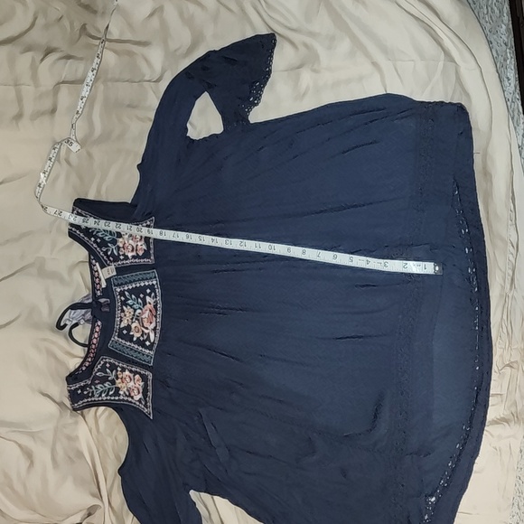 Knox Rose cold shoulder blouse - Picture 8 of 9